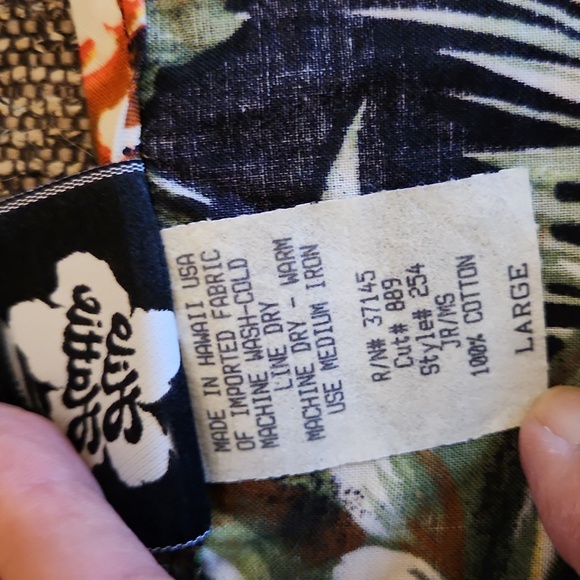 Hilo Hattie Tank Top - Picture 5 of 5